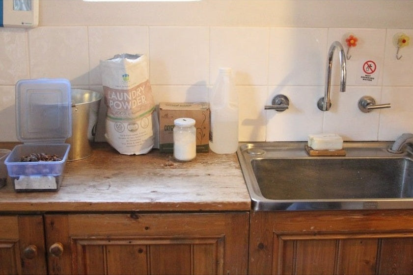 Reducing Plastic Waste in the Laundry - Urban Revolution