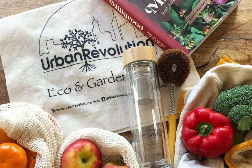 How To Avoid Single-Use Plastic & Home-Made Zero Waste Cracker Recipe - Urban Revolution