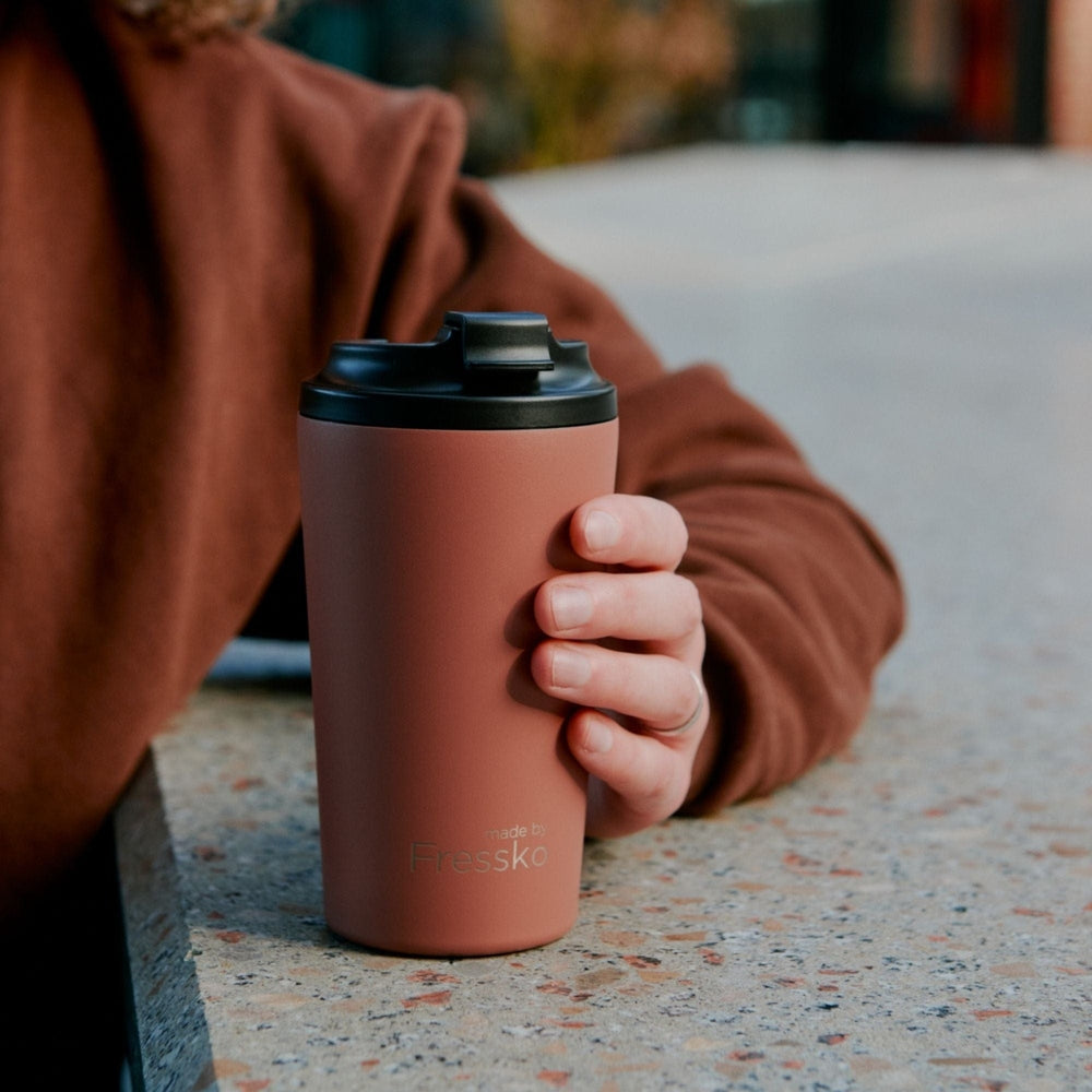The 'Grande' 16oz Insulated Coffee Cup, from Fressko