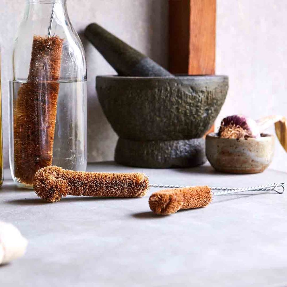 Eco Max Bottle Brush - Small - Coconut Fibre on Galvanised Wire