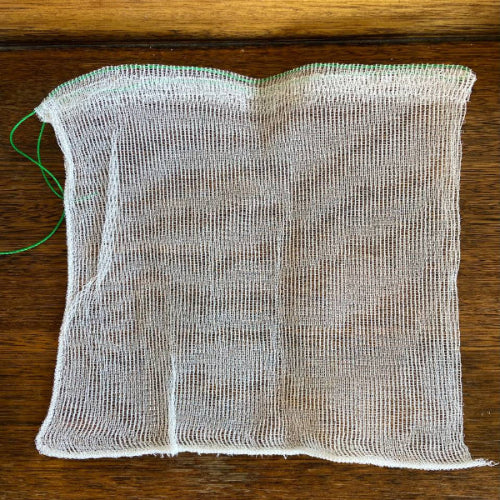 White mesh medium fruit protection bag