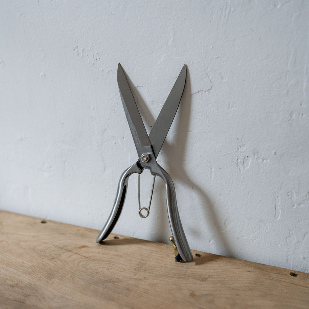 Sophie Conran Topiary Shear in Gift Box by Burgon & Ball