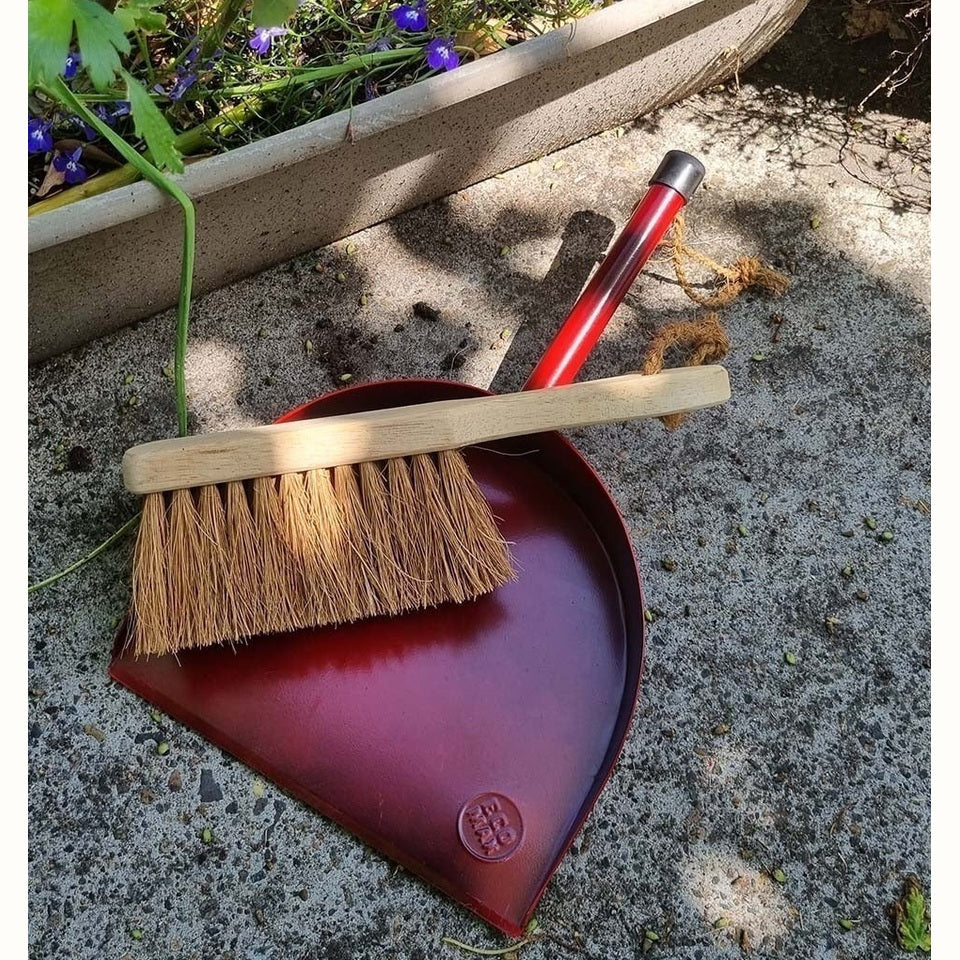 Metal Dustpan from Eco Max