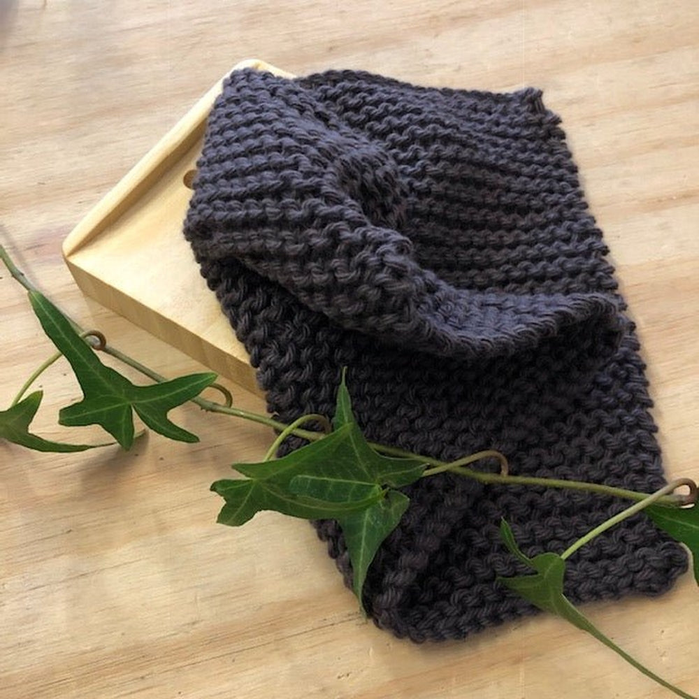 Hand made knitted face cloth made by PaulaW. Colour charcoal.