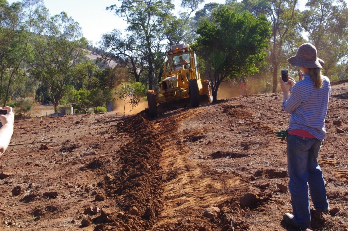 Permaculture Earthworks Course - Urban Revolution