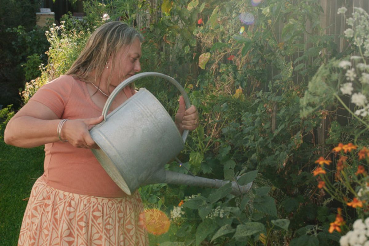 How to Grow on Sandy Soil: Solutions for Perth Gardens