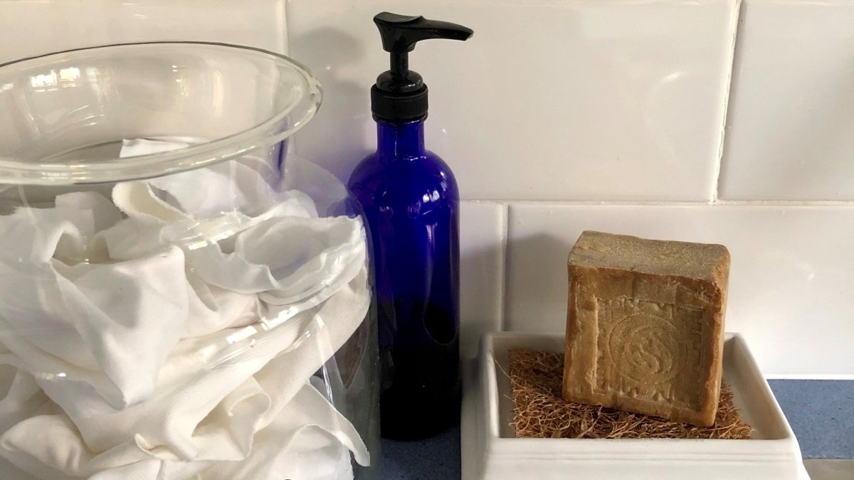 Home-Made CoronaVirus Hand Sanitiser - Urban Revolution