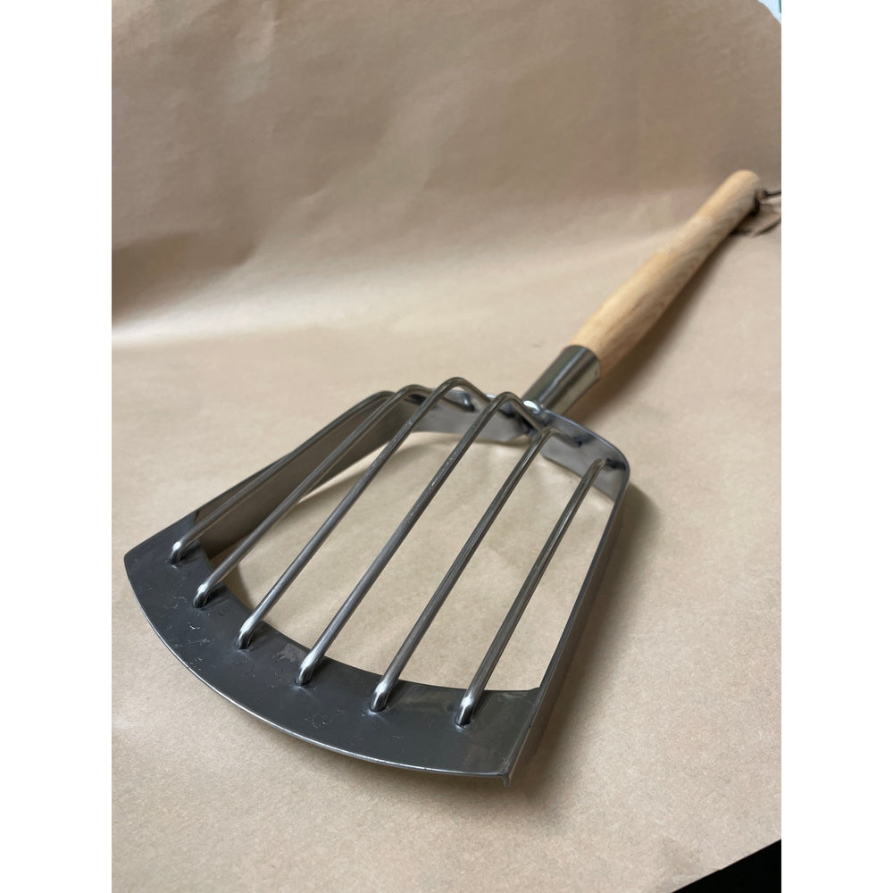 Stainless Steel Harvesting Scoop for Potatoes and Root Vegetables