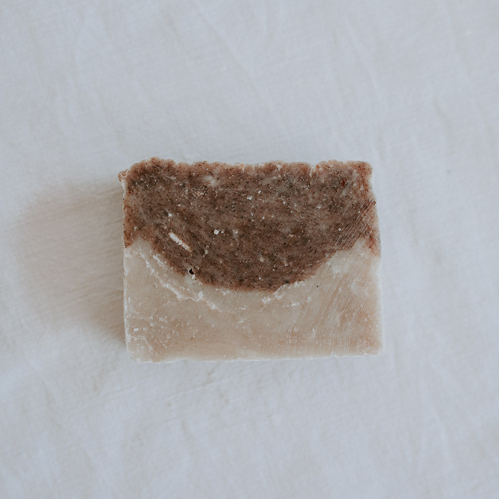 Gardener's Soap Ground Coffee Pumice  - The Family Hub