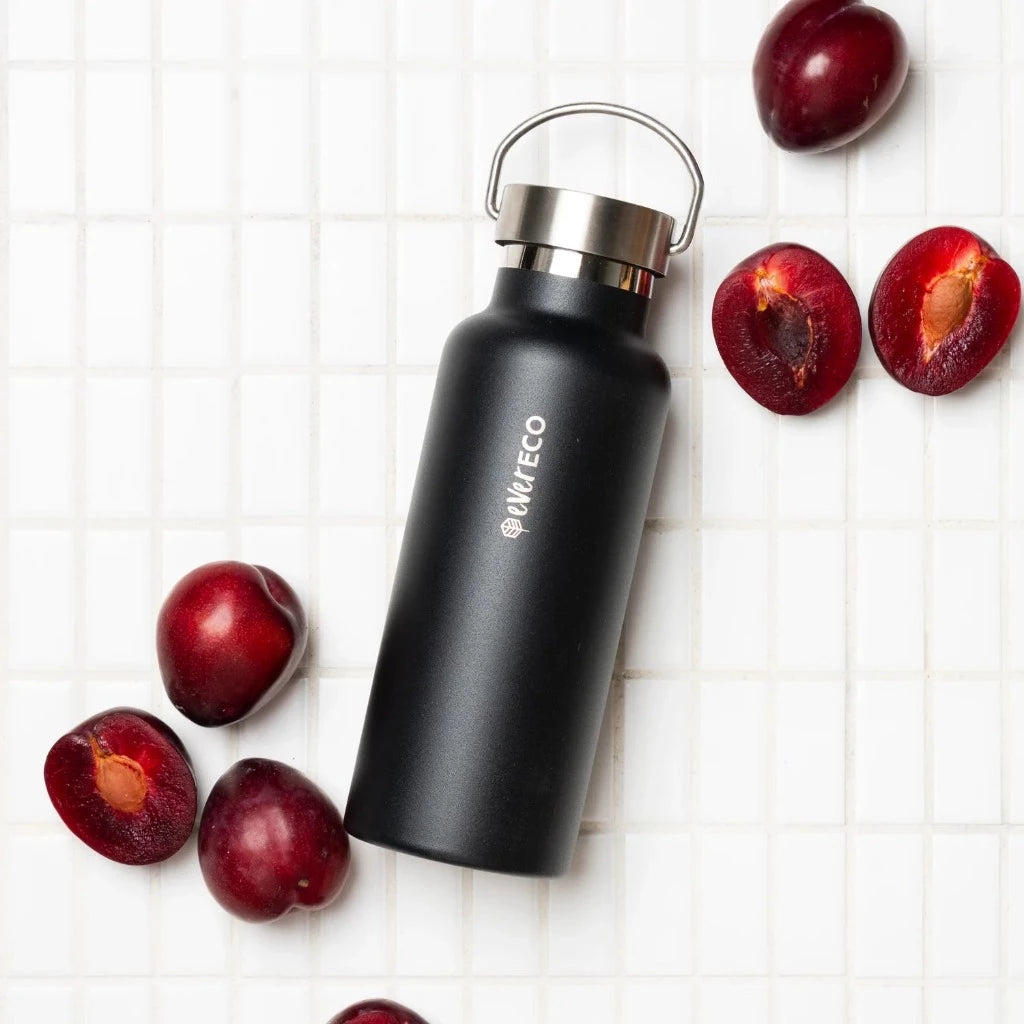 Ever Eco 500ml Insulated Drink Bottle in Onyx, Urban Revolution.