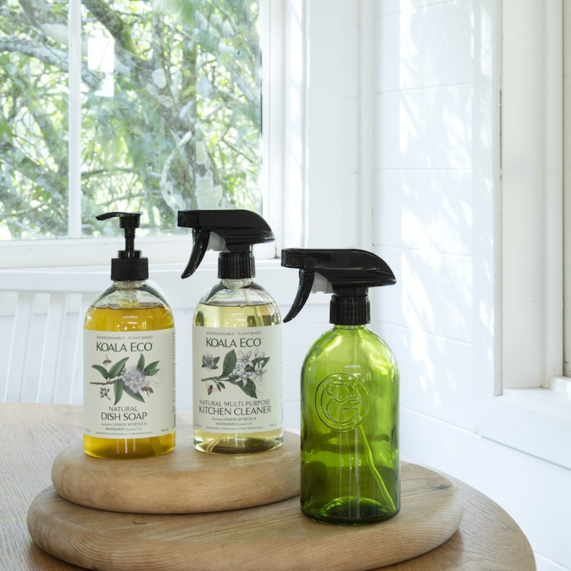 Apothecary 500ml Jade Green Glass Bottle with Spray