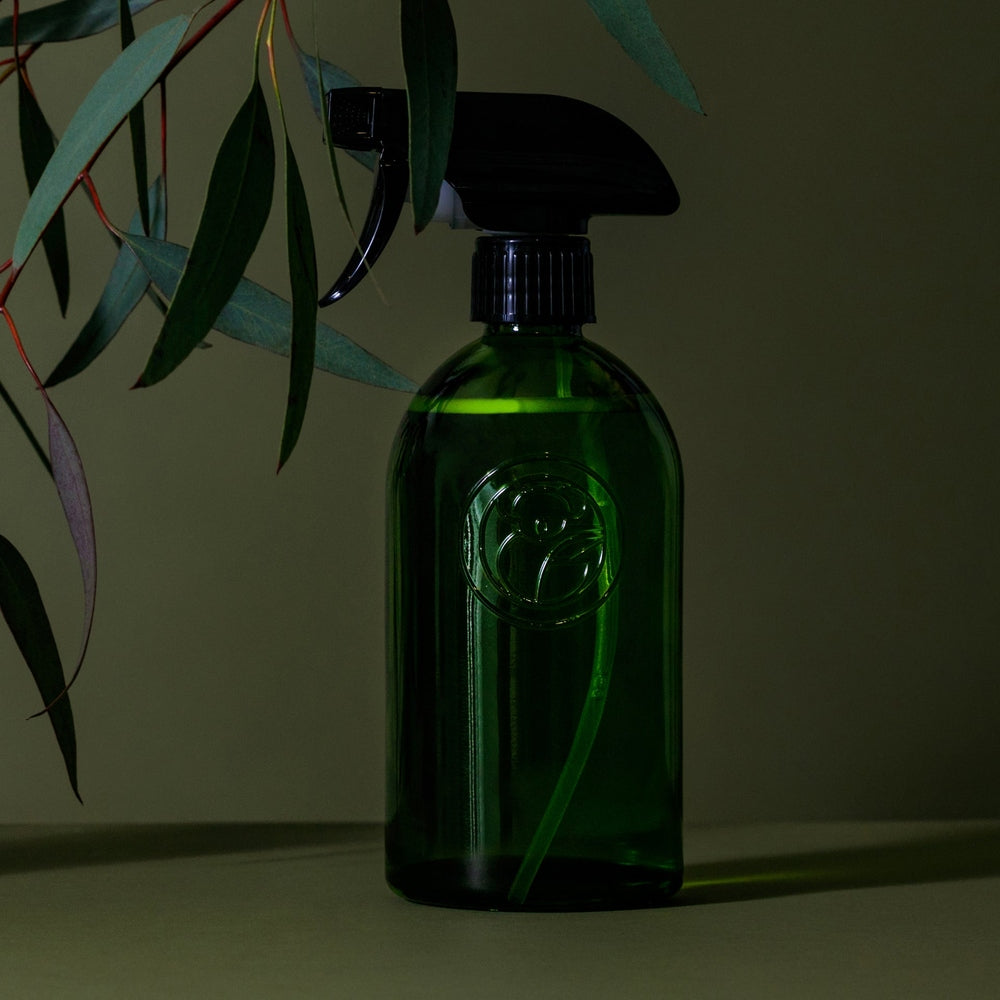 Apothecary 500ml Jade Green Glass Bottle with Spray