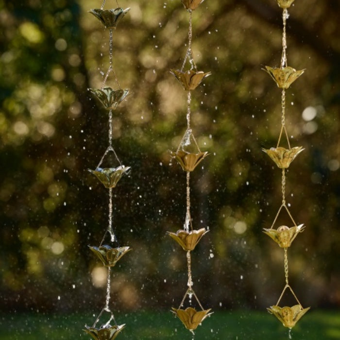 Decorative hanging rain chain with a lily cup design