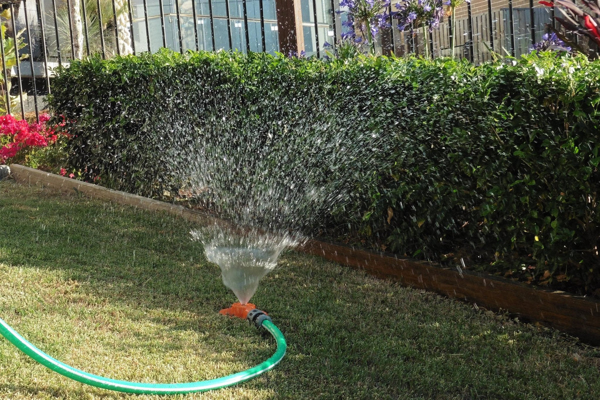 Solid Metal Lawn and Garden Sprinkler