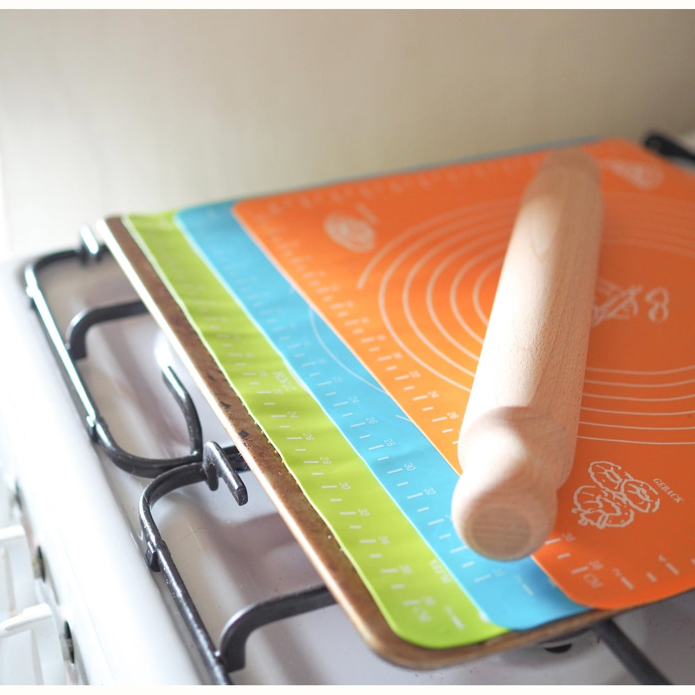 Silicone Baking Mat with Measurement Guidelines