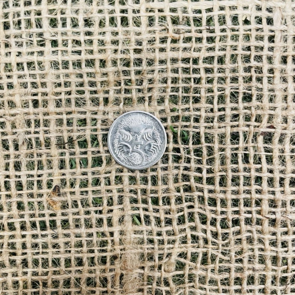 100% Jute Hessian Weave Size Compared to 5 Cent Coin
