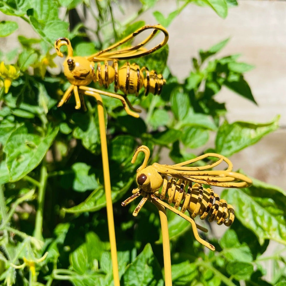 Wire Metal Bees on Metal Stake