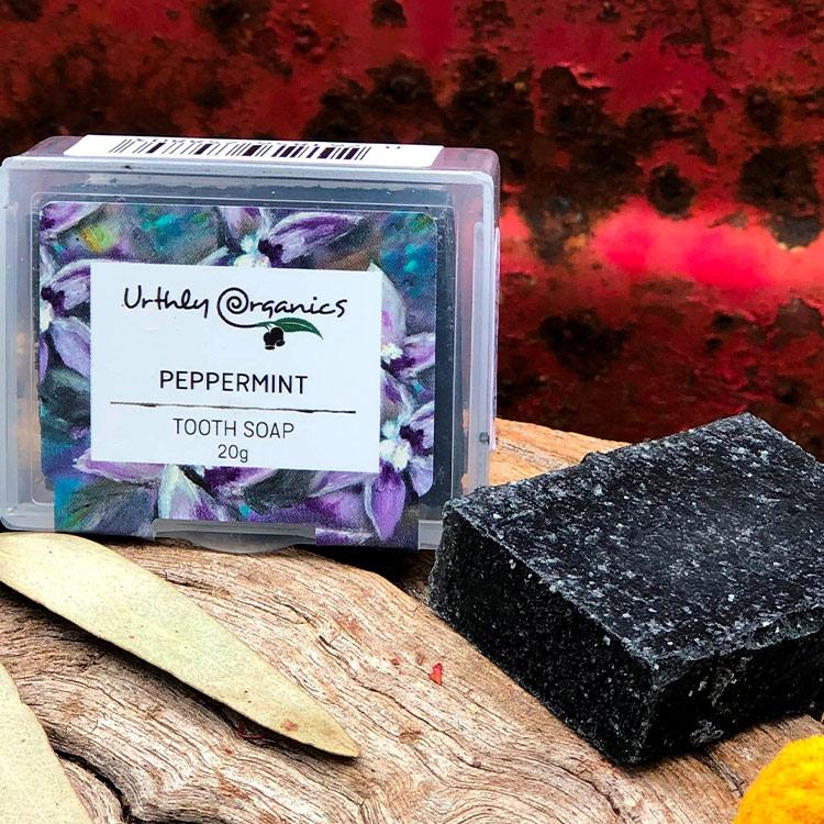 Urthly Organics Peppermint Toothsoap, 30g