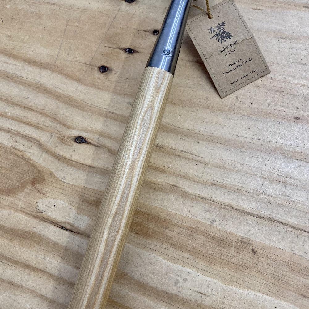 Oscillating Hoe Ashwood Handle