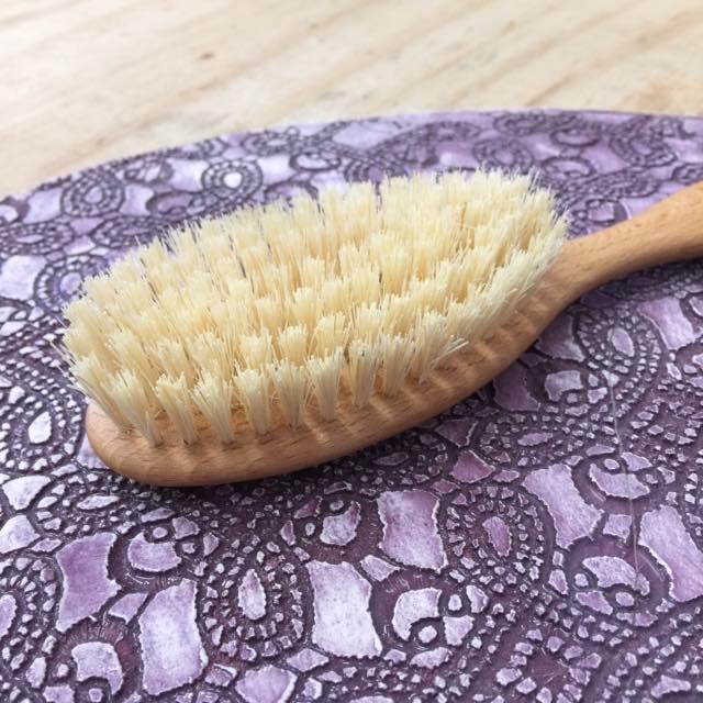 Vegan Hair Brush - Tampico Bristles