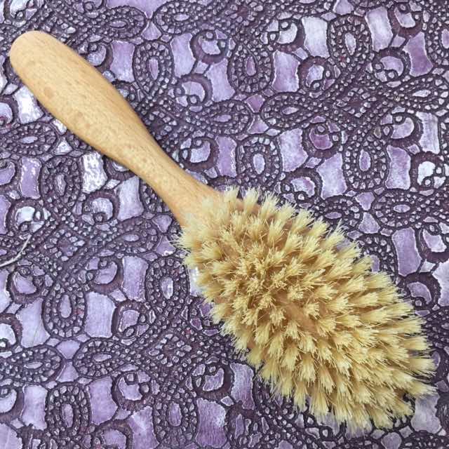 Vegan Hair Brush - Tampico Bristles
