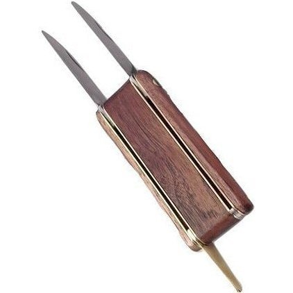 Budding knife with wood handle