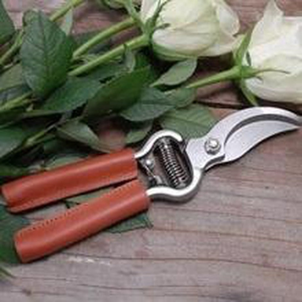 Heaven in Earth Secateurs - Leather Handled Garden